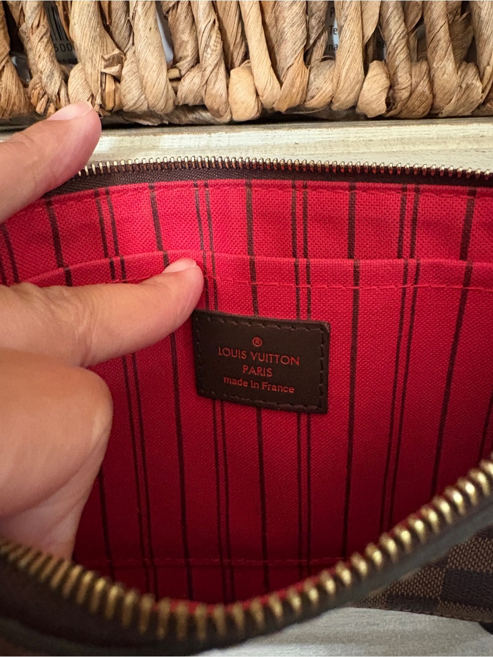 Damier LV Wristlet - Picture 7 of 8